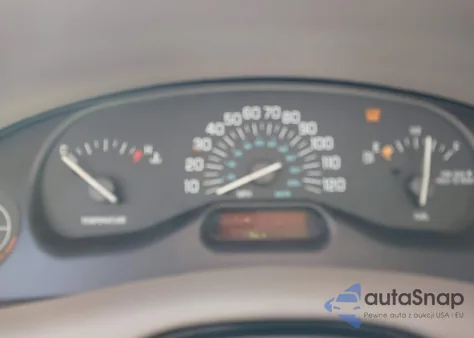 2001 Buick Century Custom z USA, uszkodzony, nr VIN 2G4WS52J511187681